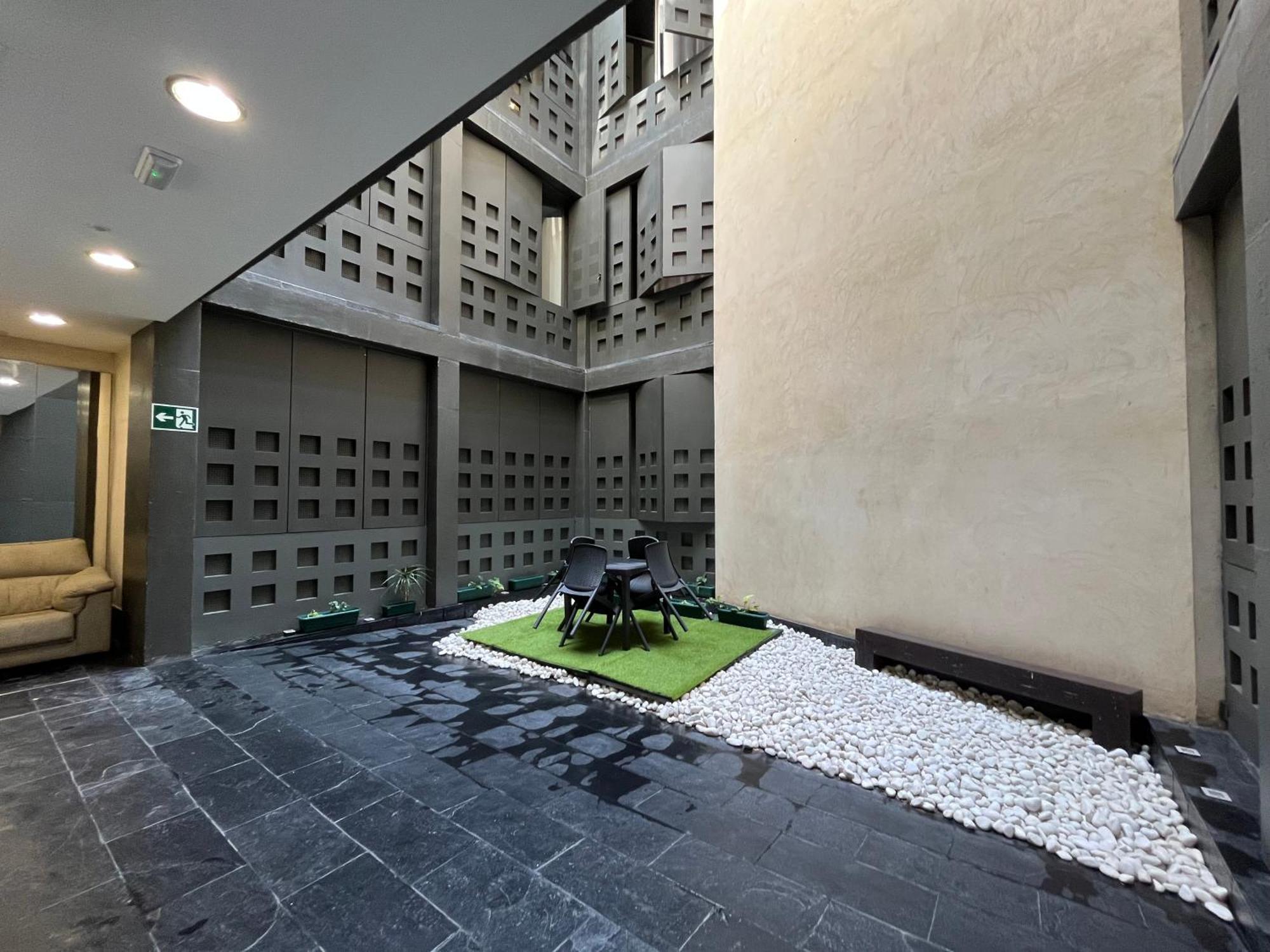 Center Sevilla Confort 2 Екстер'єр фото
